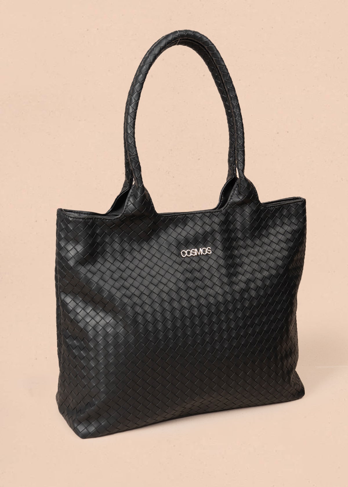 Bolso tipo shopping color negro con textura en cuadros 106975