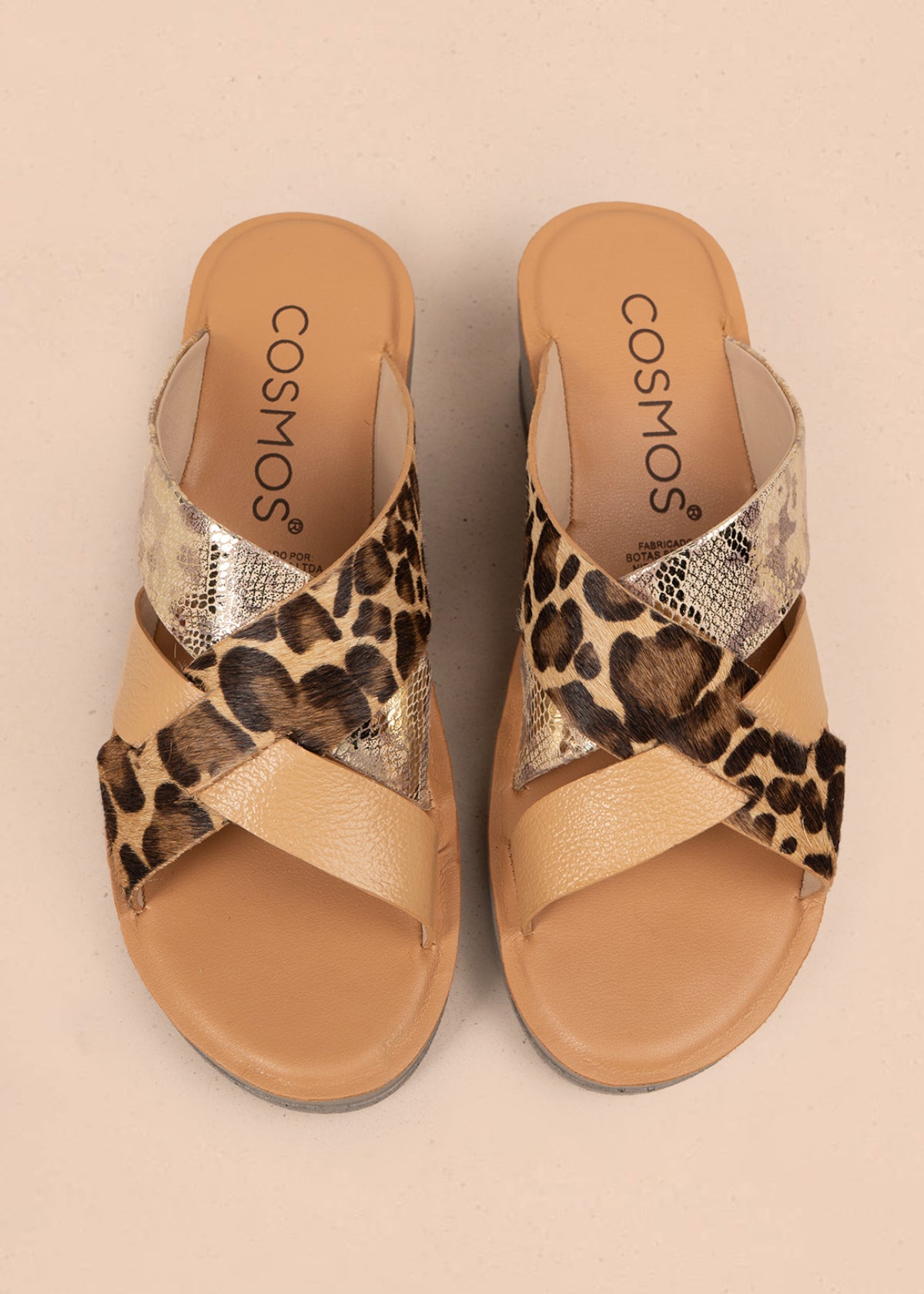 Sandalias en cuero color animal print con plataforma y correas cruzadas 106990
