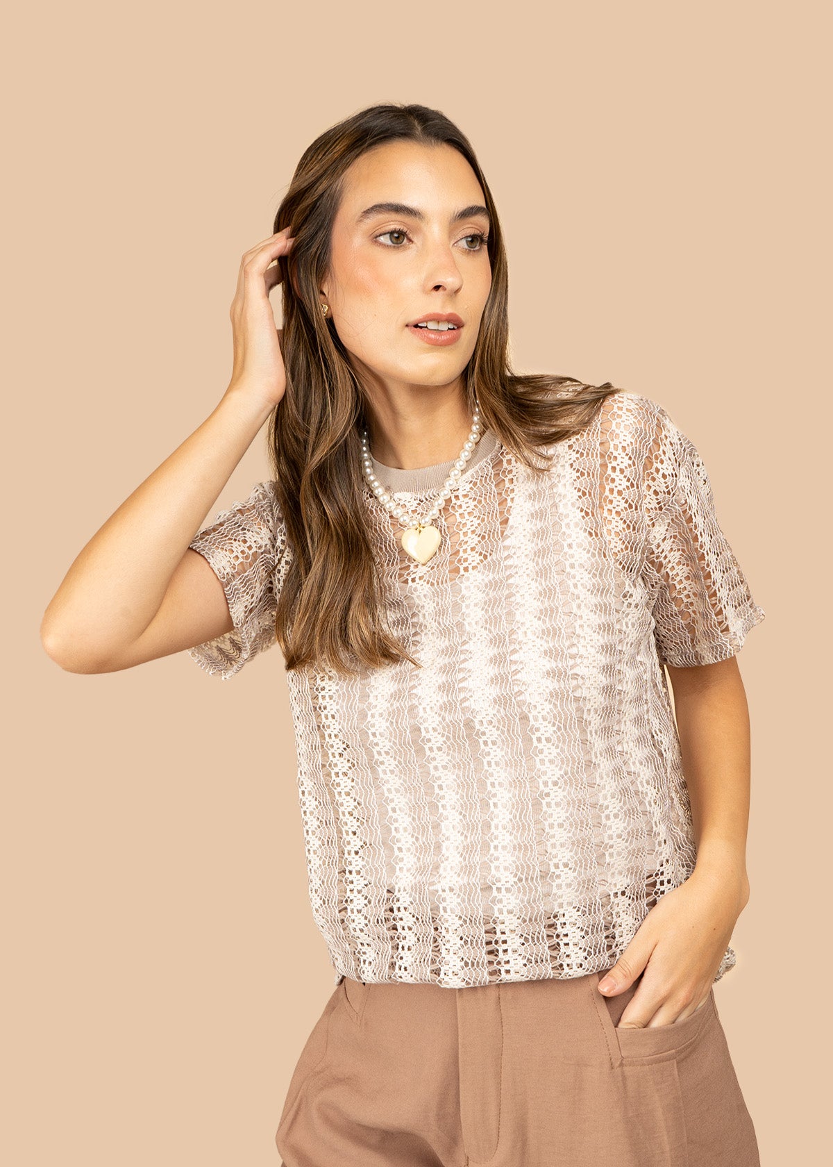 Camiseta a rayas en zigzag color camel 107040