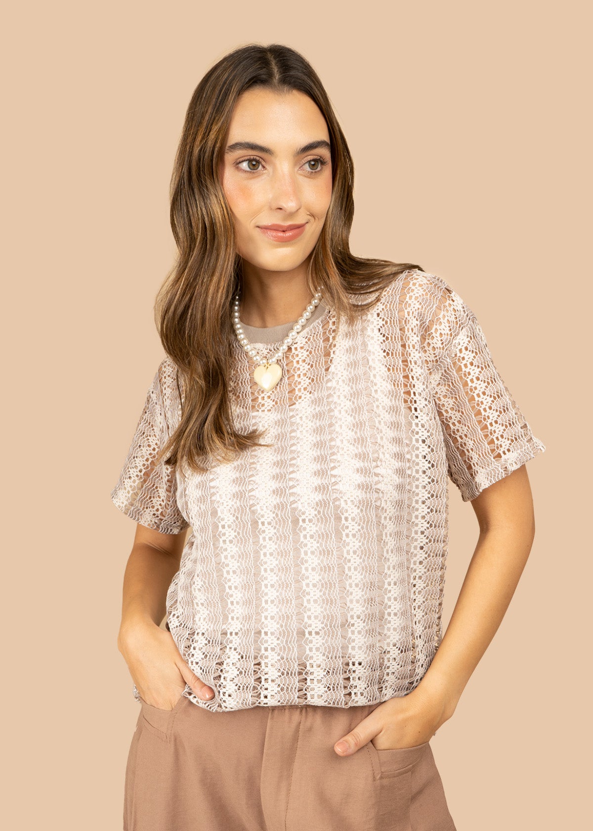 Camiseta a rayas en zigzag color camel 107040