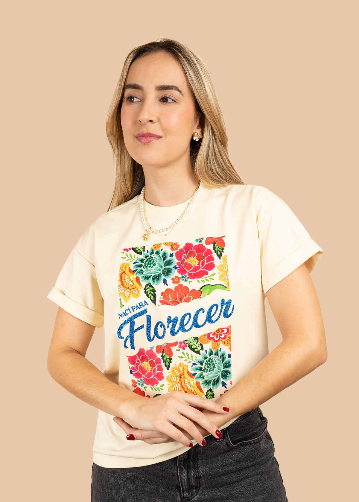 Camiseta algodón con estampado floral nací para florecer color amarillo 107057