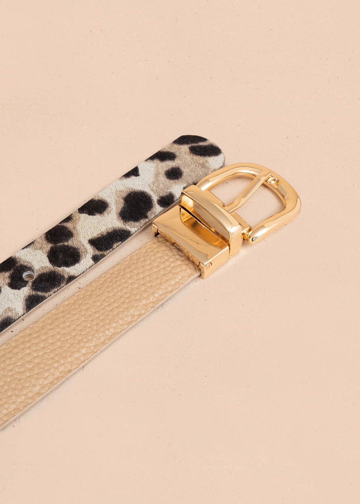 Cinturón de cuero doble faz animal print color beige 107063